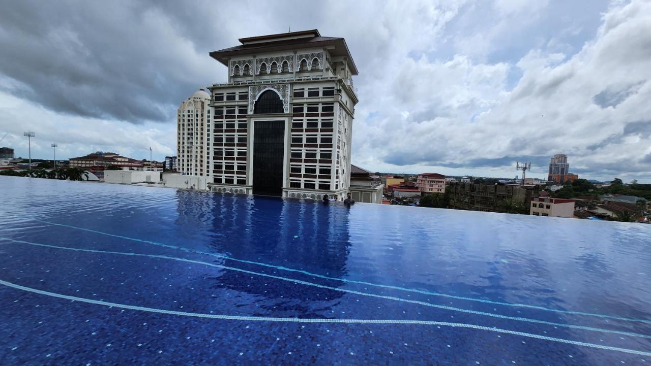 Nusa Luxurious Suite Kota Bharu Exterior foto