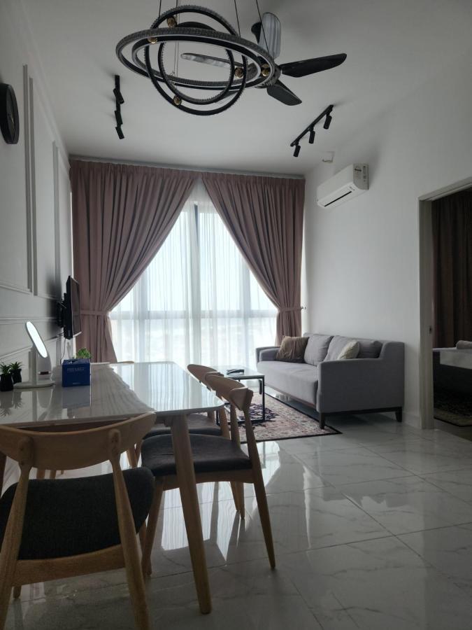 Nusa Luxurious Suite Kota Bharu Exterior foto