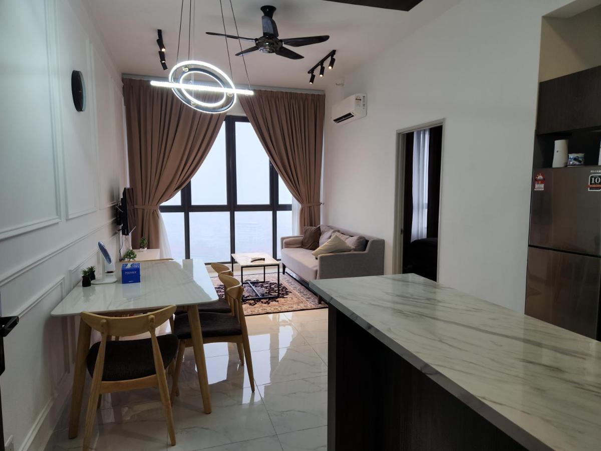 Nusa Luxurious Suite Kota Bharu Exterior foto