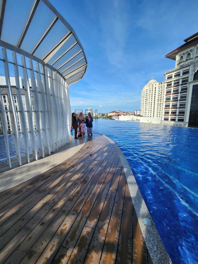 Nusa Luxurious Suite Kota Bharu Exterior foto