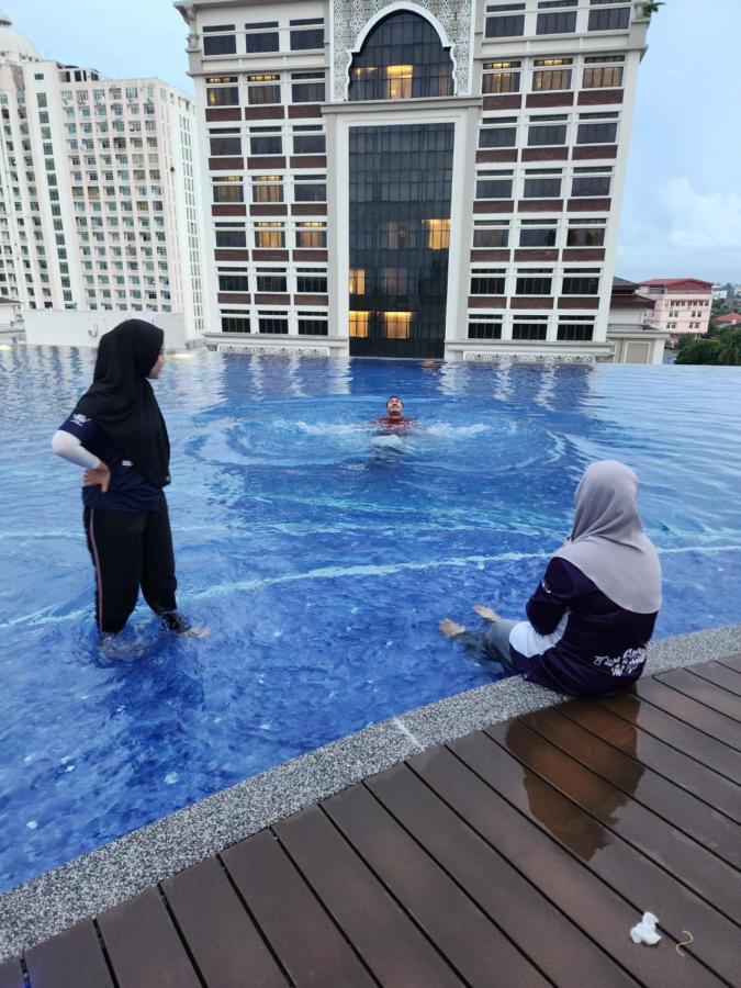 Nusa Luxurious Suite Kota Bharu Exterior foto