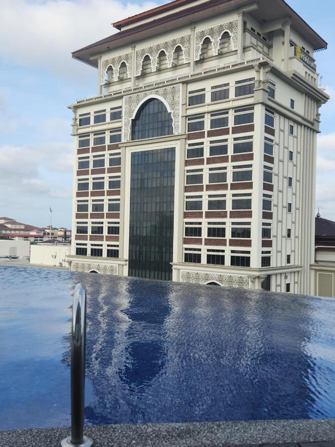 Nusa Luxurious Suite Kota Bharu Exterior foto